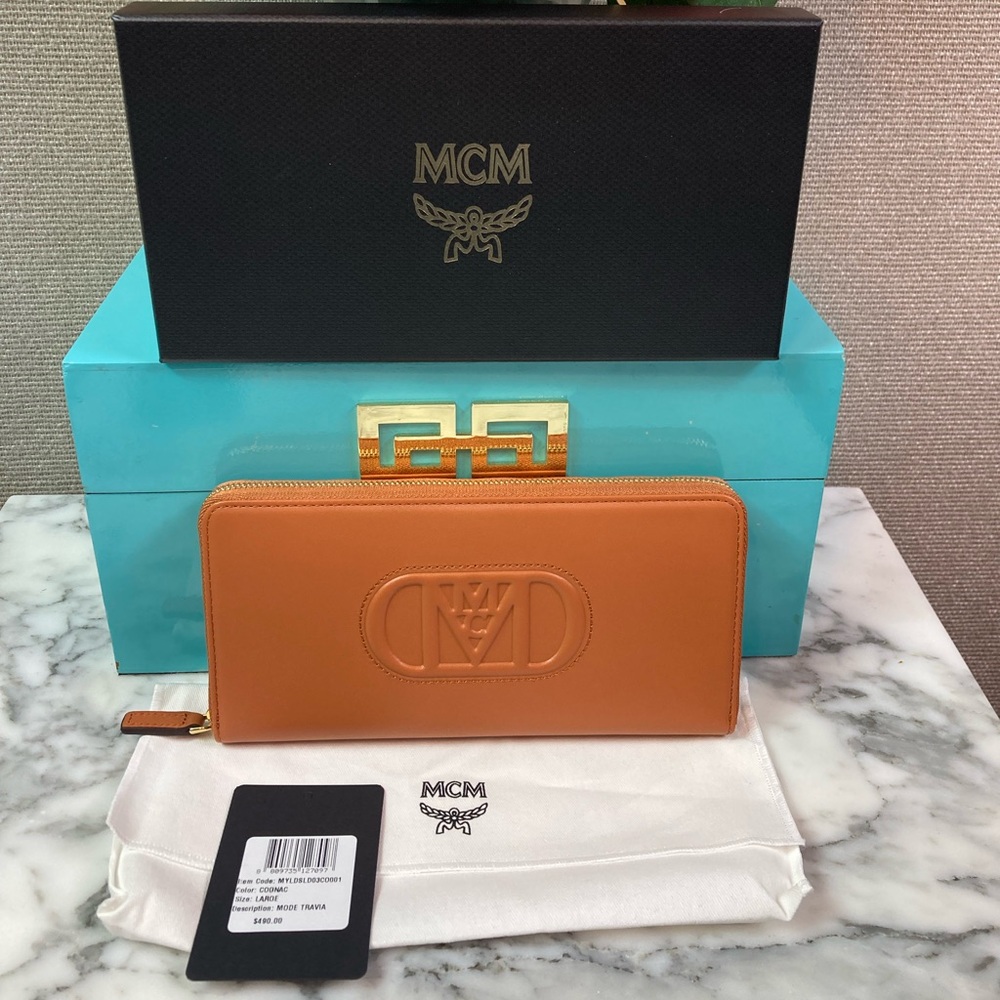 NWT MCM Mode Travia Cognac Large Zip Around Continental Wallet - Retail $490